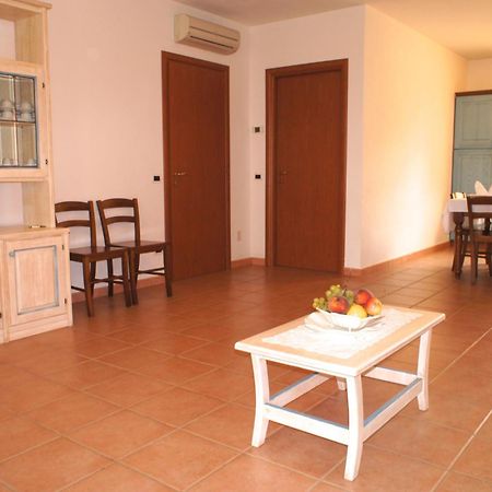 Appartamenti In Residence Villa Santa Maria سان فينتْشينسو الغرفة الصورة