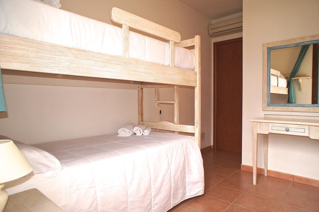 Appartamenti In Residence Villa Santa Maria سان فينتْشينسو المظهر الخارجي الصورة