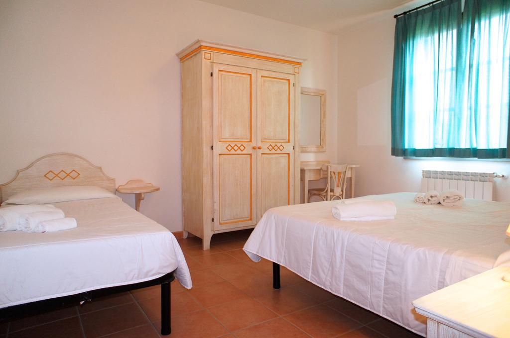 Appartamenti In Residence Villa Santa Maria سان فينتْشينسو الغرفة الصورة